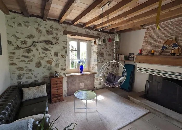 Grande Ferme Basque Proche Montagnes Et Plages Villa